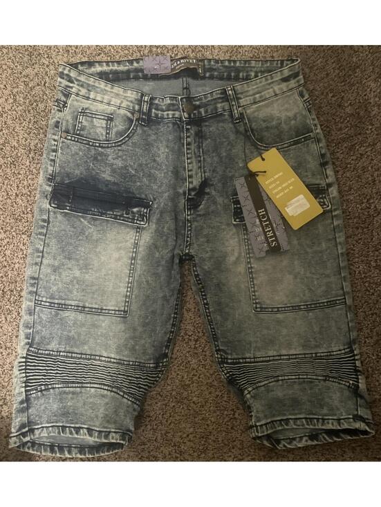 Other - Denim & Rivets Authentic Skateboarding Jean Shorts Distressed 34 mens Brand New!